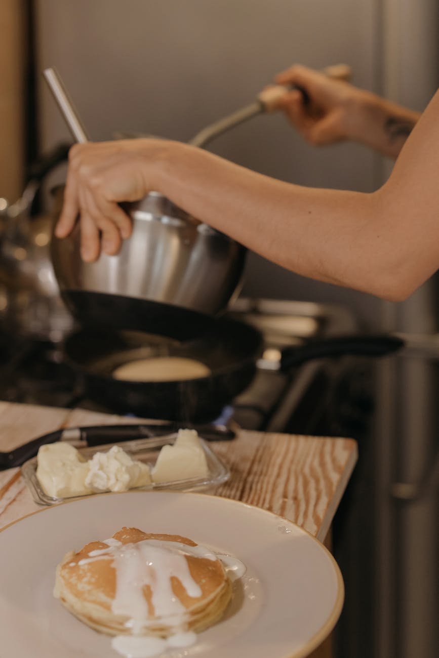 Francuski crepes s voćem i sirupom